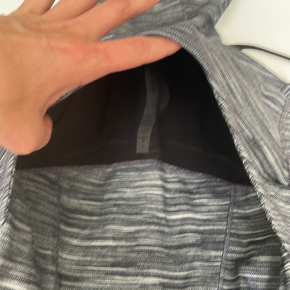 Lululemon Hooded Define Jacket Nulu Size 4 - Picture 6 of 8